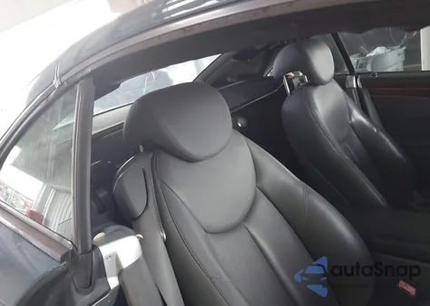 2004 Mercedes-Benz Sl 500 z USA, uszkodzony, nr VIN WDBSK75F54F070555